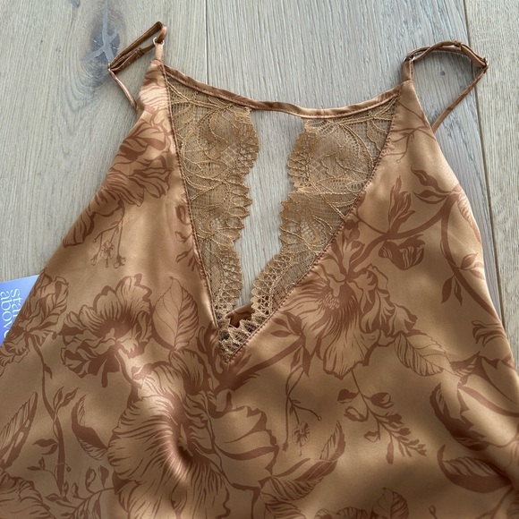 Stars Above Lace Cami - Picture 3 of 6